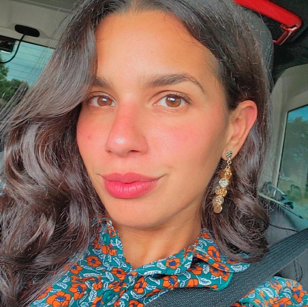 Meet your Posher, Alejandra